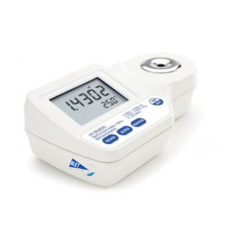 Digital refractometer, refractive index and %Brix