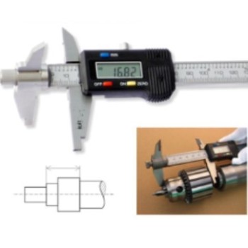 DIGITAL CALIPER WITH ROTATIVE JAW